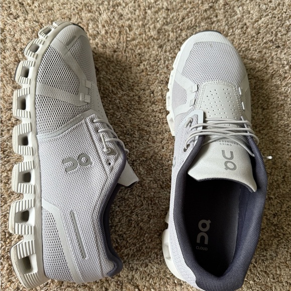 On cloud 5 Running shoes Men's Light Gray size 10 - Picture 1 of 9